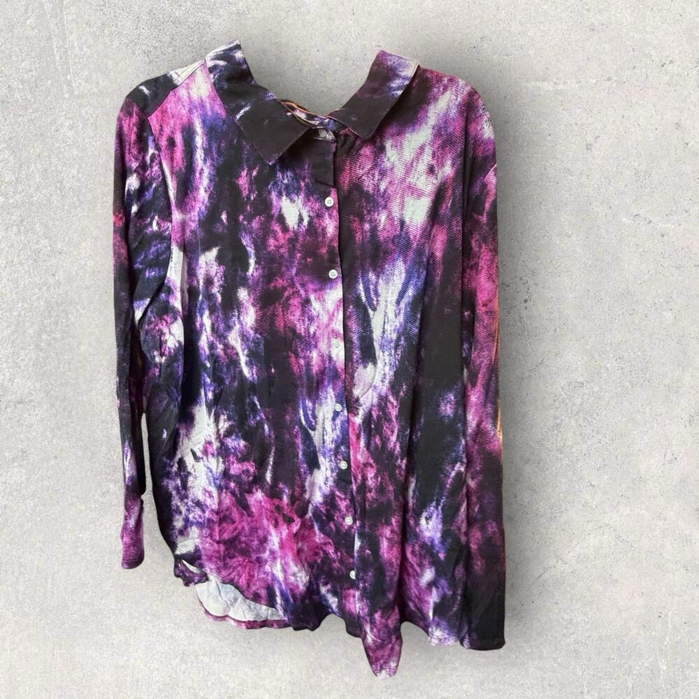 Lularoe Valentina 2XL-Long Sleeve Button Up Shirt Purple Pink Tie Dye Print NWT